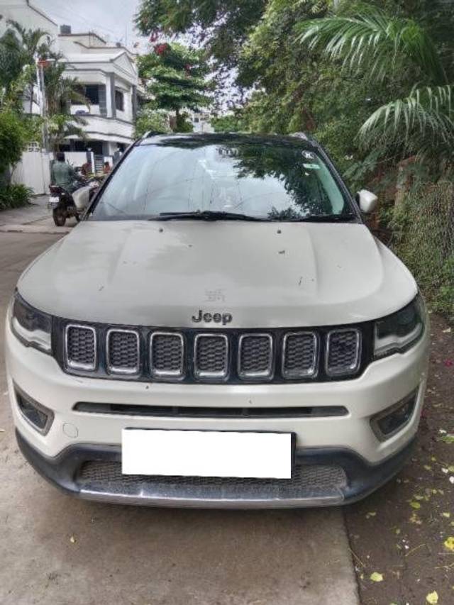 https://images10.gaadi.com/usedcar_image/3606272/original/processed_1d2bc4bf-3f75-44be-8192-9bed458acaec.jpg?imwidth=6400