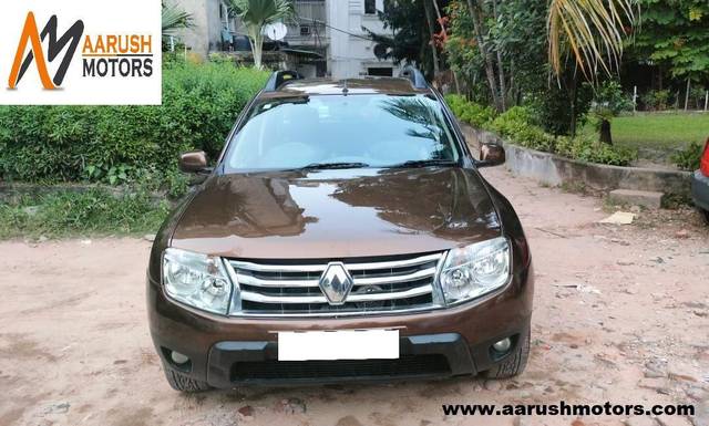 https://images10.gaadi.com/usedcar_image/3606539/original/processed_img2884633__usedcar_whatsappimage2023_11_07at171214_2884633_1699362856.jpg?imwidth=6402