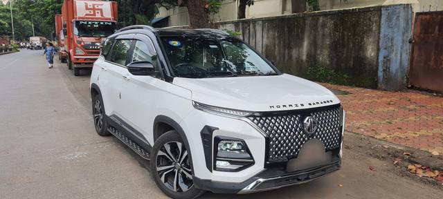https://images10.gaadi.com/usedcar_image/3607077/original/processed_img2884829__used_car_2884829_1696532597.jpg?imwidth=6400