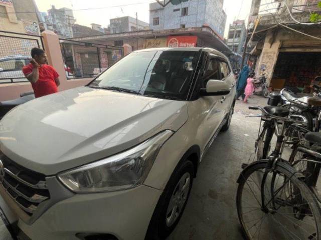 https://images10.gaadi.com/usedcar_image/3607273/original/processed_883e18eb-d482-4aca-81bf-1473457064a1.jpeg?imwidth=6400