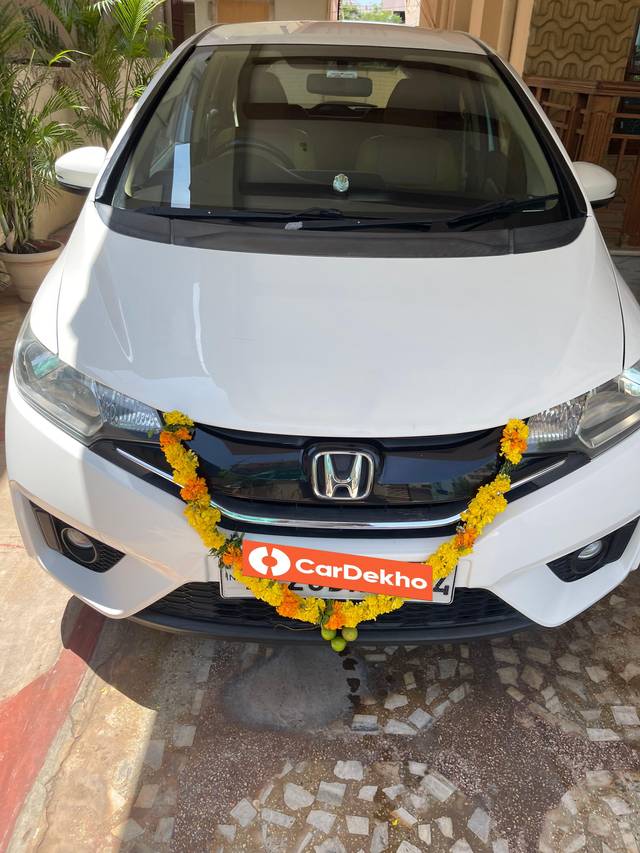 https://images10.gaadi.com/usedcar_image/3607290/original/processed_40aaf05e-2bc2-4d8e-97a7-8bc4f40a31b6.jpeg?imwidth=6400