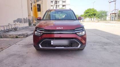 Kia Carens Prestige Plus Diesel BSVI Kia Carens Prestige Plus Diesel BSVI