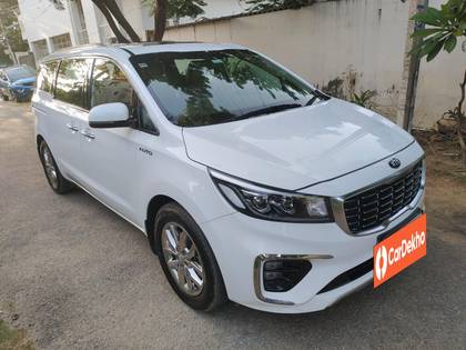 Kia Carnival Limousine Kia Carnival Limousine