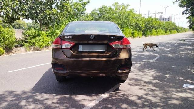 https://images10.gaadi.com/usedcar_image/3607454/original/29__VCC_1796728_96_1695968644.jpg?imwidth=6402