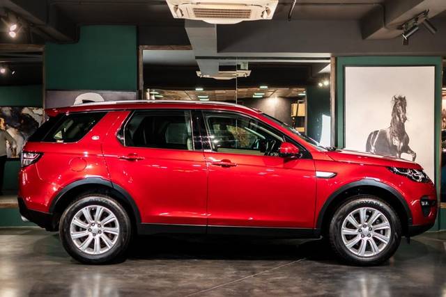 https://images10.gaadi.com/usedcar_image/3607483/original/img2885001__usedcar_72cb92b9_6a46_4cd2_8e52_8c0c55d30790_6131696574386_1696574408.jpeg?imwidth=6401