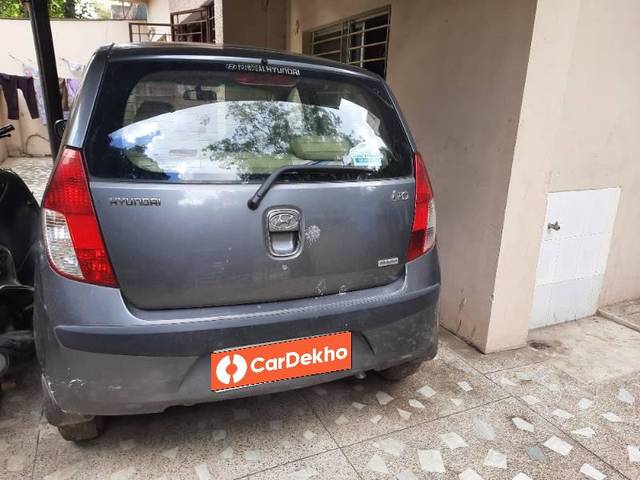 https://images10.gaadi.com/usedcar_image/3607847/original/processed_09adc184-73a8-4e91-9c1f-e975484bf1e0.jpg?imwidth=6402