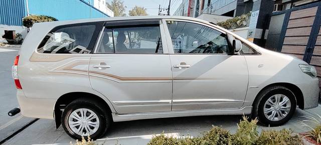 https://images10.gaadi.com/usedcar_image/3608034/original/processed_1bf1e6fa-9ba1-4057-89a0-f647c5618aee.jpg?imwidth=6401