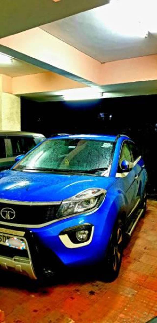 https://images10.gaadi.com/usedcar_image/3608323/original/processed_3255fb0a-75c4-4ba9-951b-67e3b86c529e.jpg?imwidth=6400