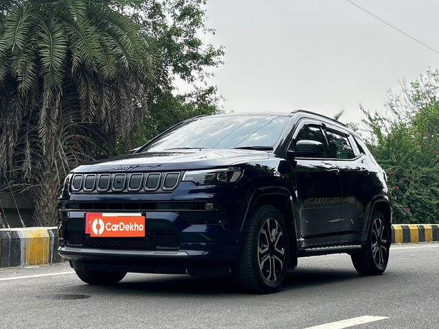 https://images10.gaadi.com/usedcar_image/3608390/original/processed_img2885506__used_car_2885506_1696605272.jpg?imwidth=6402