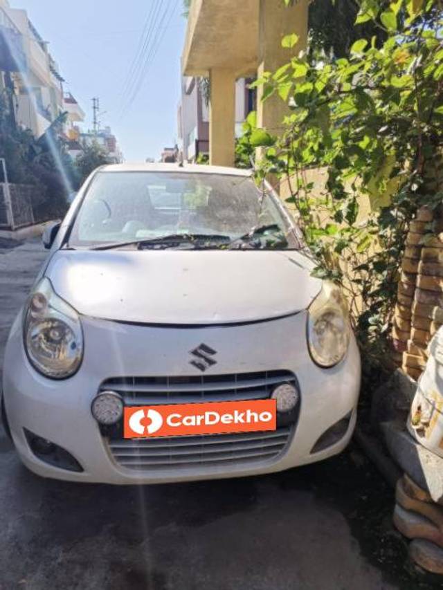https://images10.gaadi.com/usedcar_image/3608495/original/processed_1fd7585a-afa7-4445-86b0-cb2e0e1249c8.jpg?imwidth=6400