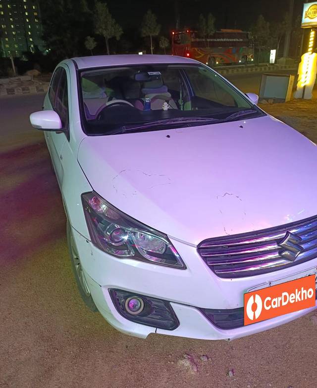 https://images10.gaadi.com/usedcar_image/3608581/original/processed_c4fe64e7-a942-46ca-b652-d10c198582d7.jpg?imwidth=6400
