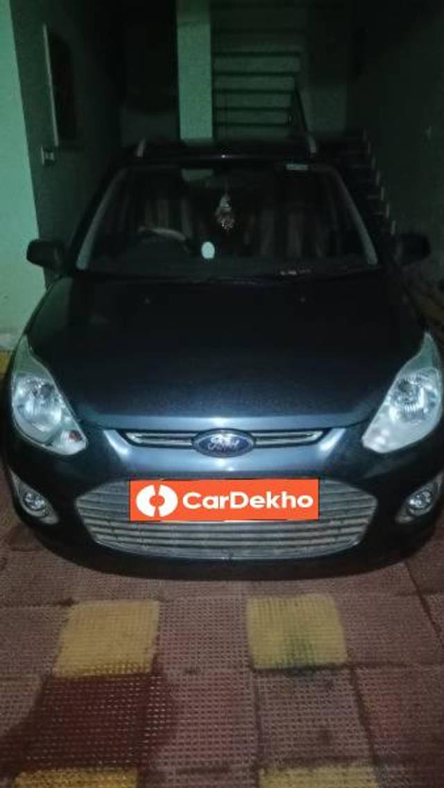 https://images10.gaadi.com/usedcar_image/3608624/original/processed_bd9188b0-73ab-4c25-962d-b1073af57bf9.jpg?imwidth=6402