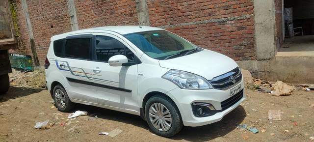 https://images10.gaadi.com/usedcar_image/3608798/original/processed_ba4cd77a-5f5b-4583-aaf1-bfab9d93d67b.jpg?imwidth=6400
