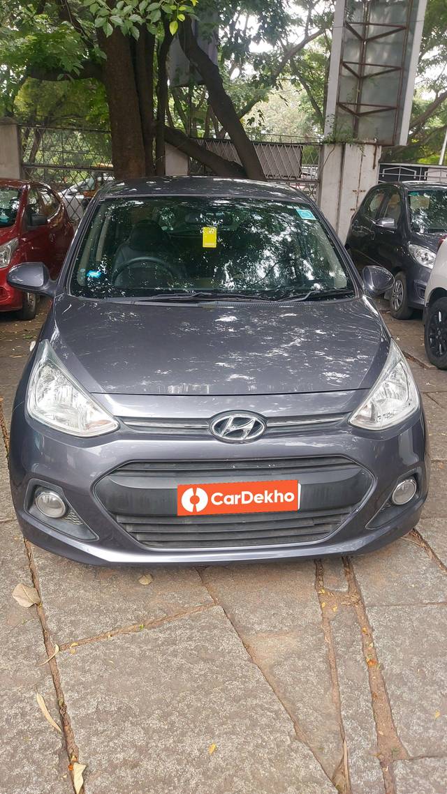 https://images10.gaadi.com/usedcar_image/3609057/original/processed_img2885706__used_car_2885706_1696663779.jpeg?imwidth=6402