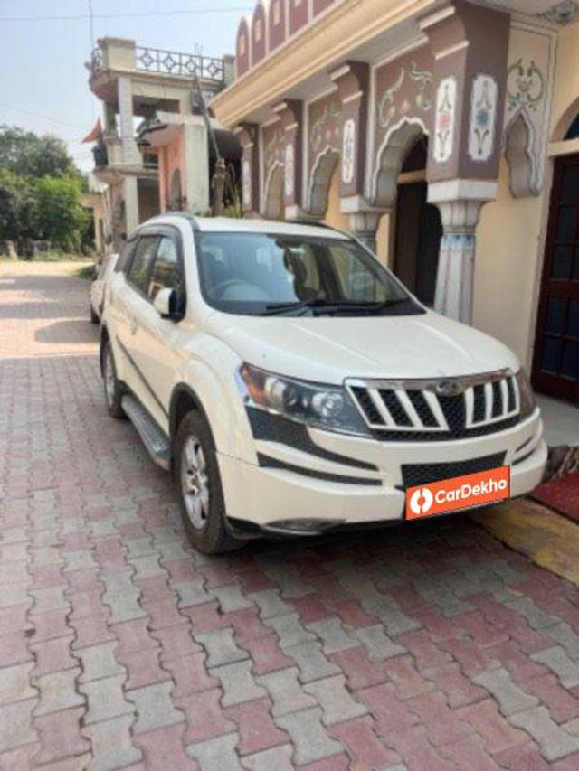 https://images10.gaadi.com/usedcar_image/3609221/original/processed_302417df-ea14-40b5-8a42-9bd265d35892.jpeg?imwidth=6400