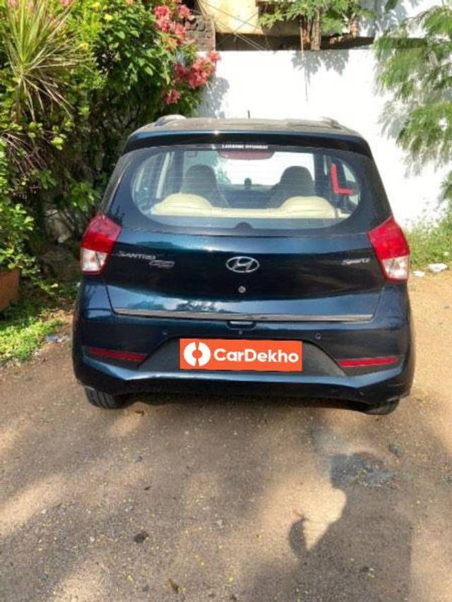 https://images10.gaadi.com/usedcar_image/3609459/original/processed_108d8004-07ea-492b-a017-002bf6ed2696.jpeg?imwidth=6400