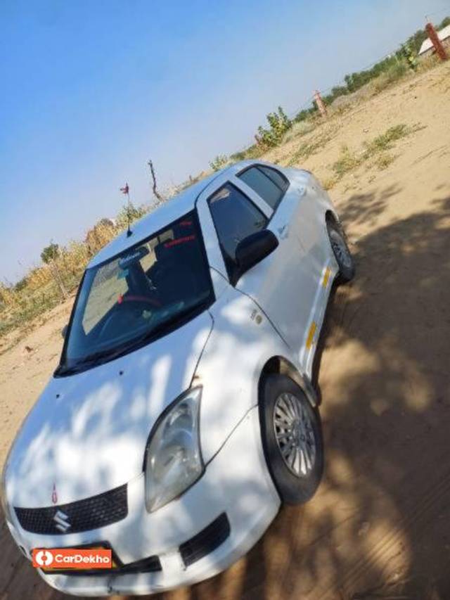 https://images10.gaadi.com/usedcar_image/3609535/original/processed_df0d4011-cdef-4f31-b9aa-8c71d516a2f8.jpg?imwidth=6400