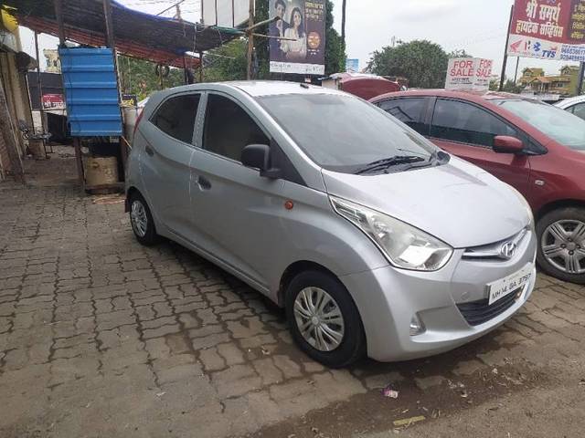 https://images10.gaadi.com/usedcar_image/3609584/original/processed_616b3d19-f58a-4097-bba1-ca07de35d2e1.jpg?imwidth=6402
