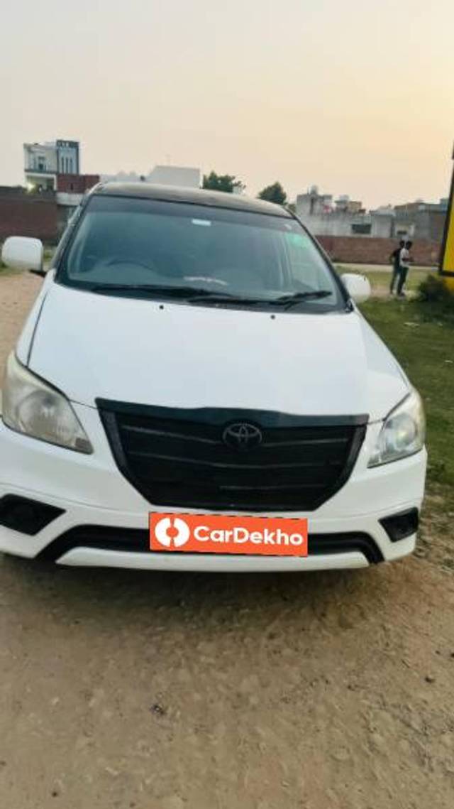 https://images10.gaadi.com/usedcar_image/3609737/original/processed_defd7a75-a0bd-4f3d-b0fe-fb86a64a4bfb.jpg?imwidth=6400