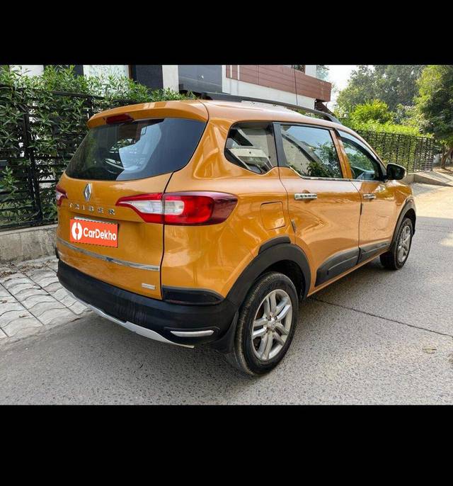 https://images10.gaadi.com/usedcar_image/3609907/original/processed_img2886214__used_car_2886214_1696689530.jpg?imwidth=6402