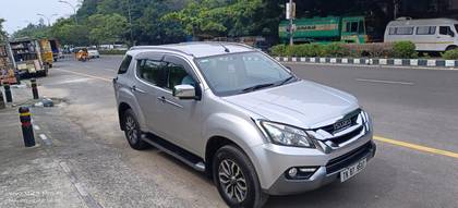 Isuzu MU-X 4WD Isuzu MU-X 4WD