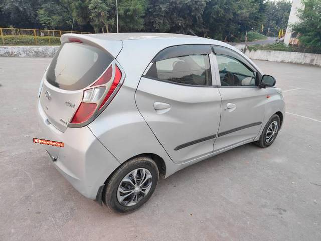 https://images10.gaadi.com/usedcar_image/3610188/original/processed_530b3479-d2bc-4064-ae20-c135cd151eb4.jpg?imwidth=6402