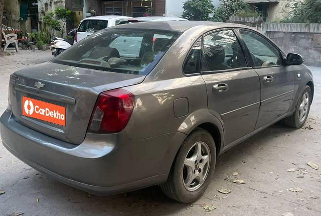 https://images10.gaadi.com/usedcar_image/3610664/original/processed_e09b81a2-bbef-409a-b6e4-f03bf05774e2.jpg?imwidth=6402