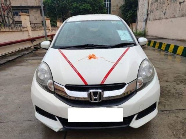 https://images10.gaadi.com/usedcar_image/3610705/original/processed_img2886417__used_car_2886417_1696753820.jpg?imwidth=6402
