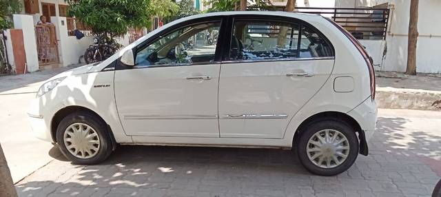 https://images10.gaadi.com/usedcar_image/3610718/original/01__VCC_IMG_1696144467327_1797557_95_1696144883.jpg?imwidth=6402