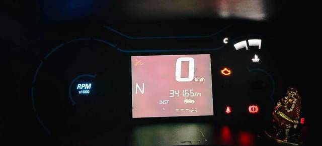 https://images10.gaadi.com/usedcar_image/3610996/original/img2886549__used_car_2886549_1696764989.jpg?imwidth=6401