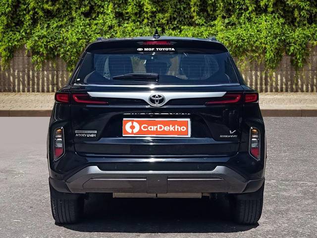 https://images10.gaadi.com/usedcar_image/3611002/original/processed_img2886551__used_car_2886551_1696765253.jpg?imwidth=6401