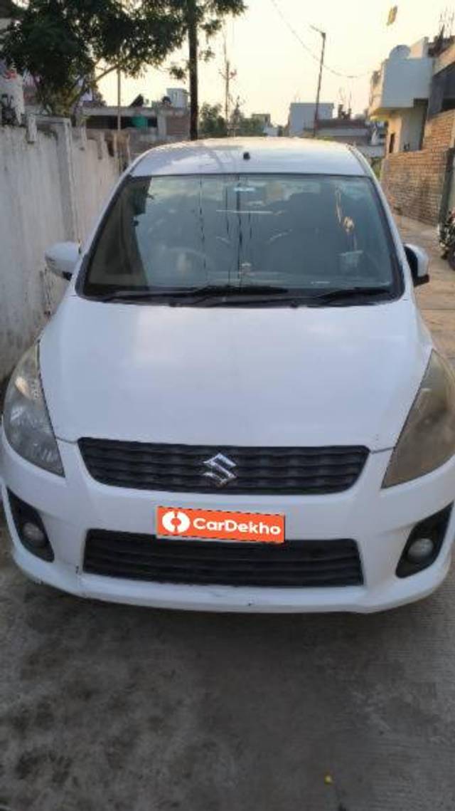 https://images10.gaadi.com/usedcar_image/3611057/original/processed_020842c1-08a5-4253-bd81-5abef499fb50.jpg?imwidth=6401