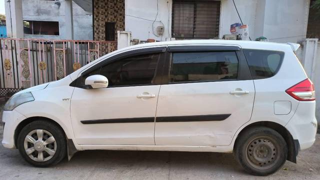 https://images10.gaadi.com/usedcar_image/3611057/original/processed_47c586ee-0828-444e-bba8-245e0aec5562.jpg?imwidth=6402