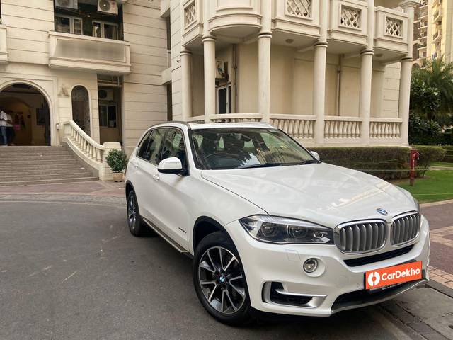 https://images10.gaadi.com/usedcar_image/3611186/original/processed_img2886629__used_car_2886629_1696772439.jpg?imwidth=6400