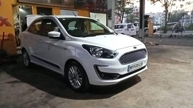 https://images10.gaadi.com/usedcar_image/3611324/original/processed_97d9fc24-4033-4244-9816-f7a689557905.jpg?imwidth=6400