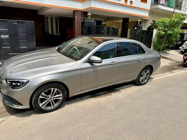 https://images10.gaadi.com/usedcar_image/3611605/original/processed_img2886645__used_car_2886645_1696825666.jpg?imwidth=6402