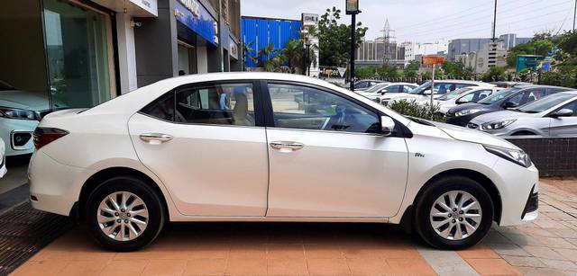 https://images10.gaadi.com/usedcar_image/3611736/original/processed_img2886694__used_car_2886694_1696831679.jpg?imwidth=6401