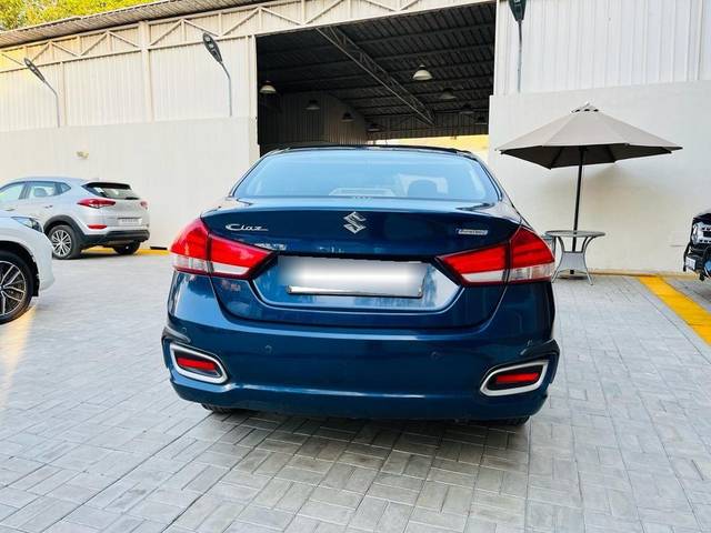 https://images10.gaadi.com/usedcar_image/3611823/original/processed_img2886751__usedcar_1_8__10151696833952_1696834002.jpeg?imwidth=6402
