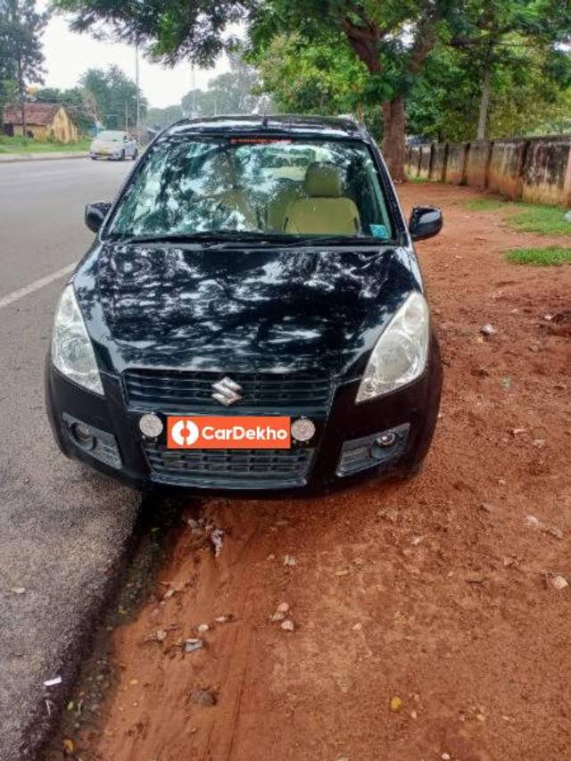 https://images10.gaadi.com/usedcar_image/3611826/original/processed_a8717f4c-9970-4fe8-b547-e5d64fd57a0e.jpg?imwidth=6400