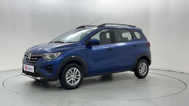 https://images10.gaadi.com/usedcar_image/3611904/original/M2fikDnERrqF01i86nVrbw__file.JPG?imwidth=6400