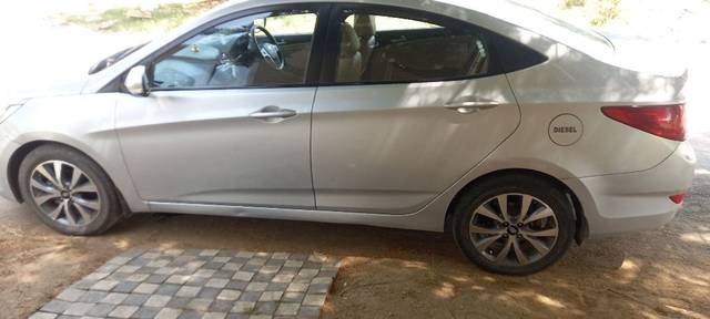 https://images10.gaadi.com/usedcar_image/3612062/original/02__VCC_IMG_1696229582228_1797772_95_1696230064.jpg?imwidth=6401