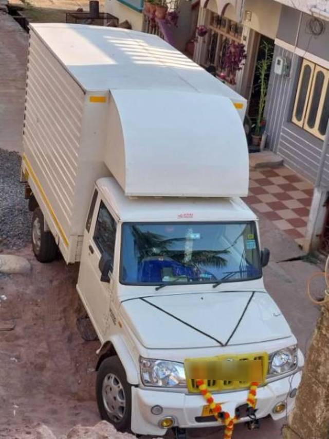 https://images10.gaadi.com/usedcar_image/3612212/original/processed_45f18dfc-df78-48b8-93fe-d029de3925f9.jpg?imwidth=6402