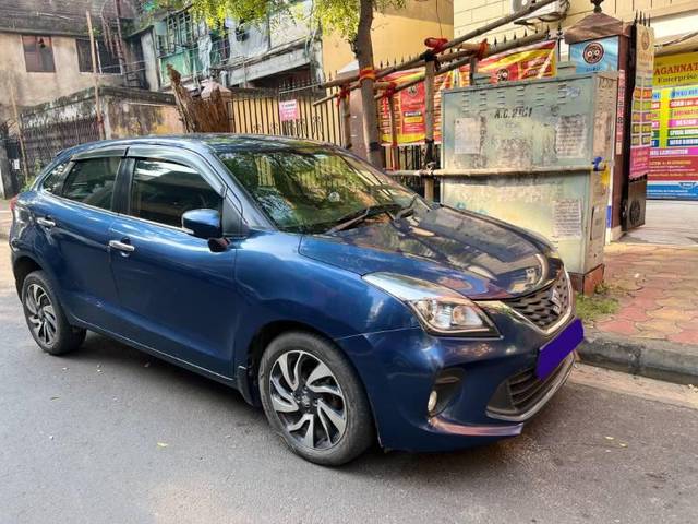 https://images10.gaadi.com/usedcar_image/3612241/original/processed_1127824e-79f2-49f4-aba7-9455f5dcb84e.jpg?imwidth=6401