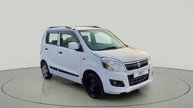 https://images10.gaadi.com/usedcar_image/3612295/original/slot__1-7-EX-1.JPG?imwidth=6400
