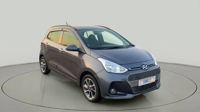 https://images10.gaadi.com/usedcar_image/3612332/original/slot__1-7-Exterior-12472755780-373ba4ae9ad14099b32916e6bfc78be3-Exterior-7.jpg?imwidth=6400