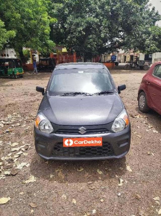 https://images10.gaadi.com/usedcar_image/3612420/original/processed_d47aad24-ce10-4e56-b7d1-48872dd0eb68.jpg?imwidth=6400