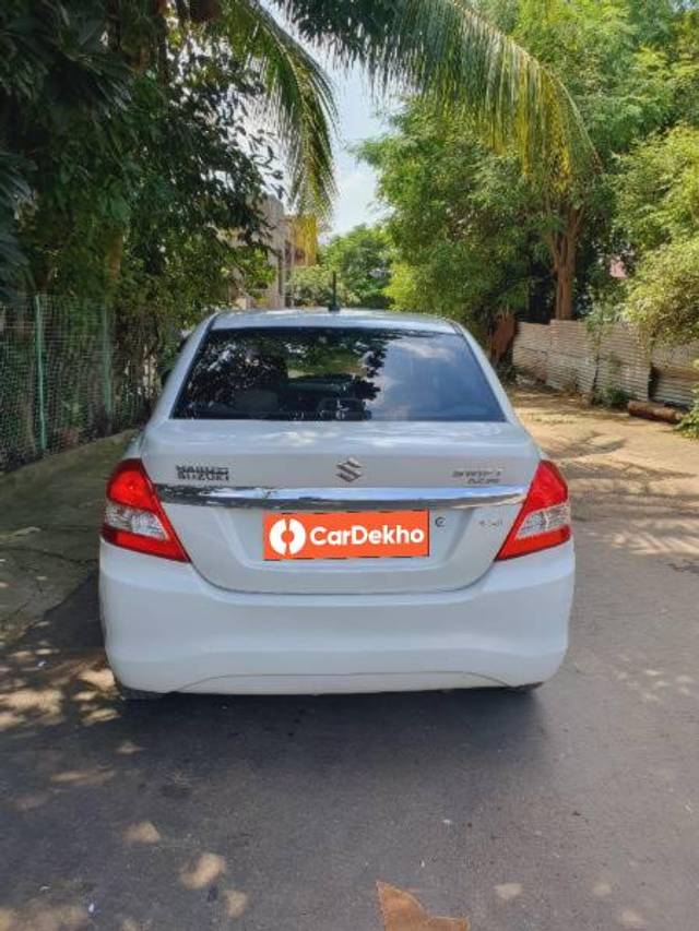 https://images10.gaadi.com/usedcar_image/3613013/original/processed_7e3cd511-7580-431d-a02d-4d87c828e7a3.jpg?imwidth=6402