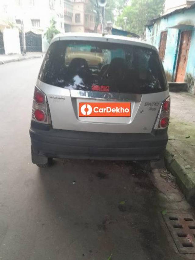 https://images10.gaadi.com/usedcar_image/3613082/original/processed_954e5159-014b-48e9-be31-837ee7f177be.jpg?imwidth=6401