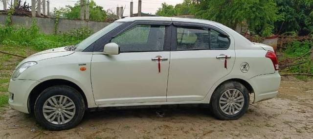 https://images10.gaadi.com/usedcar_image/3613149/original/processed_f614fa06-12fe-4a0b-8189-e532e581787c.jpg?imwidth=6402