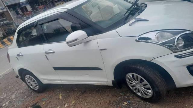 https://images10.gaadi.com/usedcar_image/3613398/original/processed_e31c4e55-ff32-4c51-b5e8-31c938c0c5cb.jpg?imwidth=6401